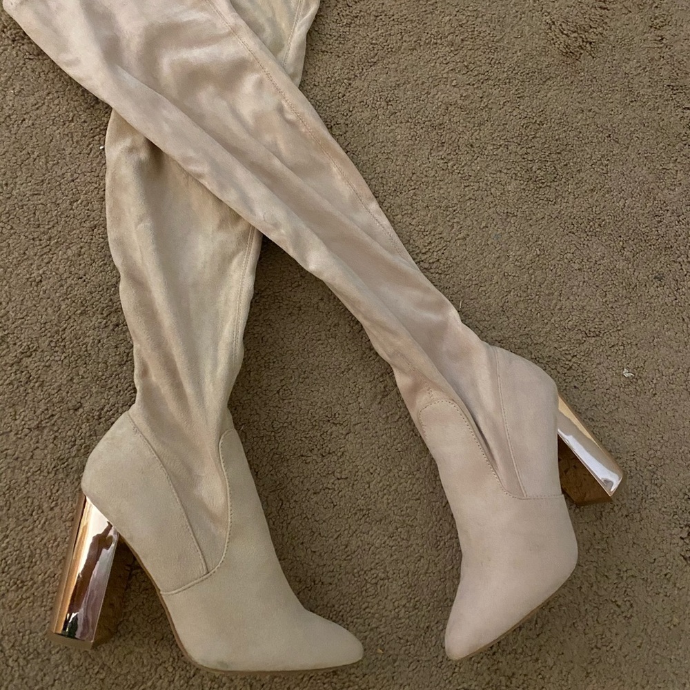 Light pink boots